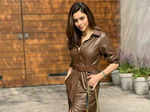 Aamna Sharif charms us all with her stylish photos in a leather bodysuit and pants