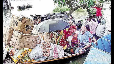 Bihar floods: No end to miseries of flood-hit West Champaran people