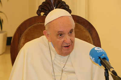 Thanks to surgery I can eat whatever I want: Pope Francis on health