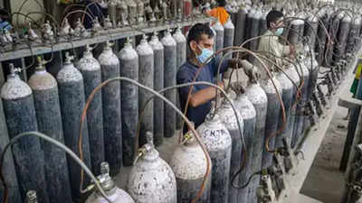 Delhi: Oxygen plants with 100MT capacity to be up and running by next month