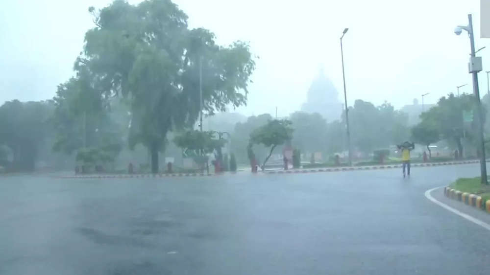 delhi rain new3
