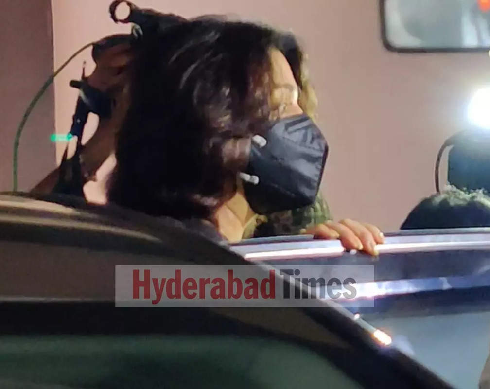 
Watch: Charmme Kaur arrives at the ED office: Tollywood drugs case
