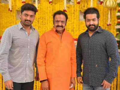 Jr NTR and Kalyan Ram remember their father Hari Krishna on his birth ...