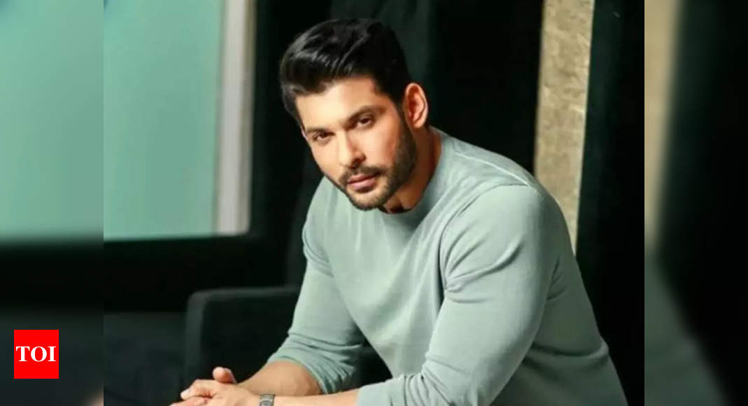 siddharth shukla t shirt brand