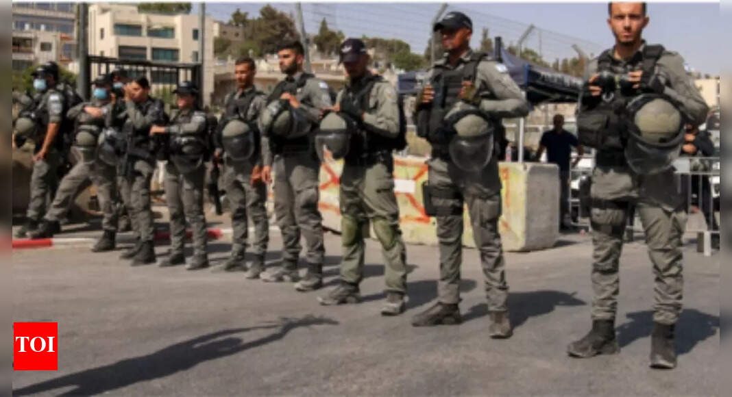 , Israeli troops shoot Palestinian dead in Gaza border clashes, The World Live Breaking News Coverage & Updates IN ENGLISH
