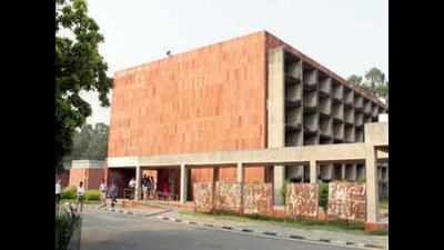 Student unions lock horns at Panjab University