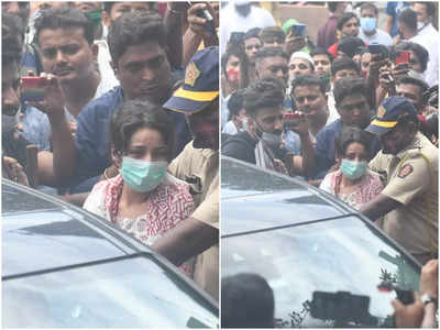 Shehnaaz Gill cries inconsolably as she reaches the crematorium for Sidharth Shukla's last rites