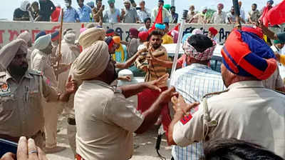 Punjab: 17 farmer leaders, over 200 others booked for protesting at Sukhbir Singh Badal's rally