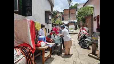 NMC begins door-to-door vax in slums witnessing hesitancy
