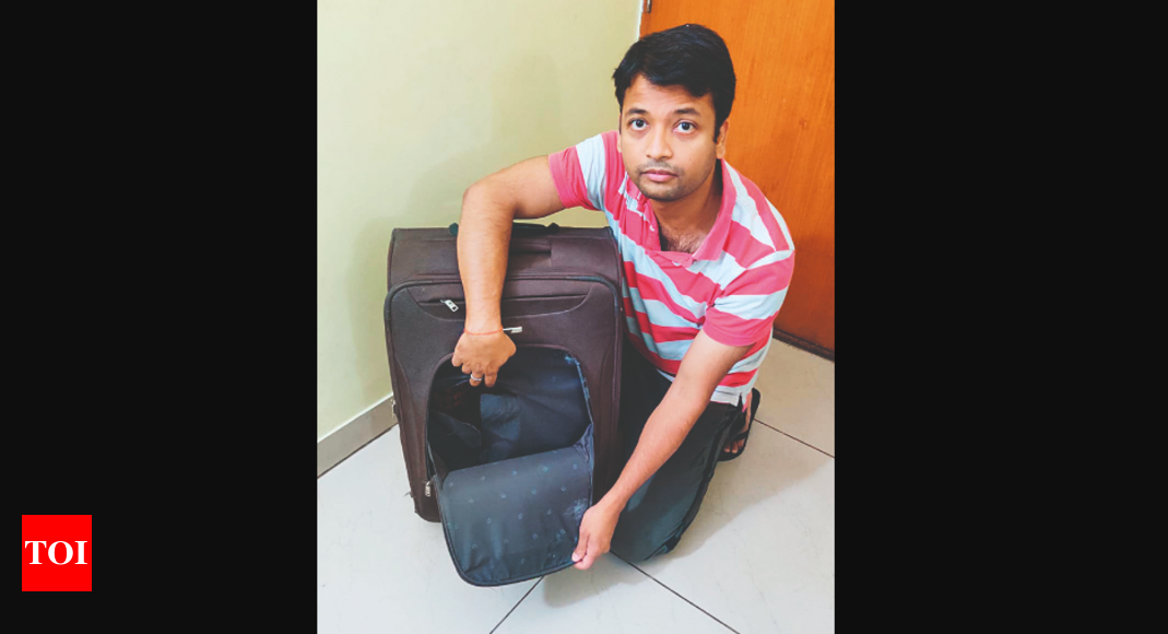 B'luru techie’s check-in baggage cut in flight from Kol