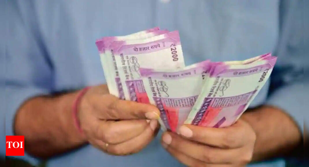 I-T refunds worth over Rs 67,400cr issued in 5 months of this fiscal