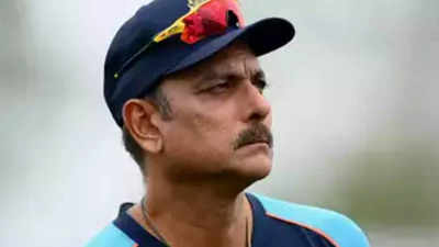 India head coach Ravi Shastri tests positive for Covid-19, isolated along with other support staff members