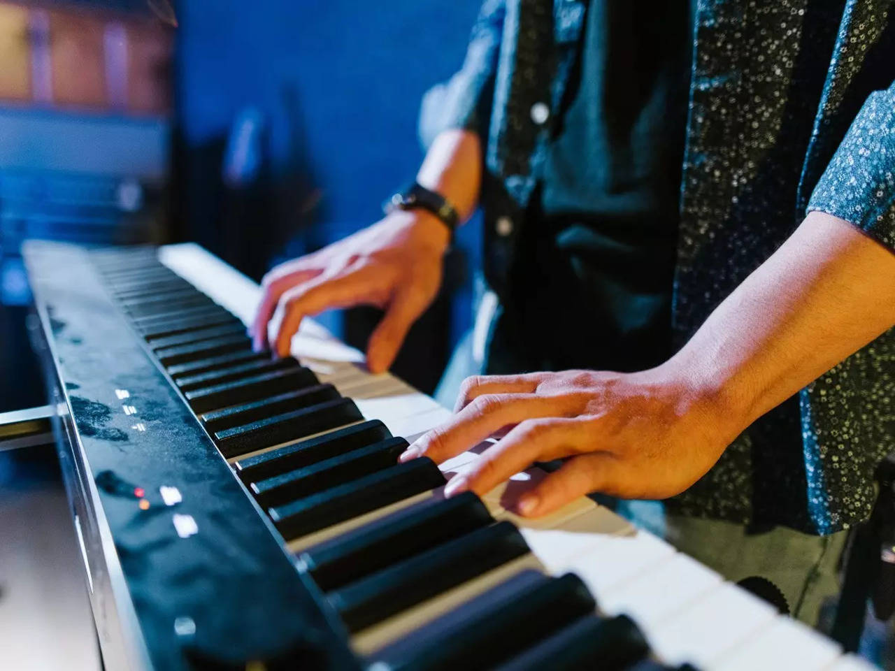 Egipto Orgulloso Conveniente Touch Sensitive Keyboards: Touch sensitive keyboards for intermediate to  professional music players | - Times of India (April, 2023)