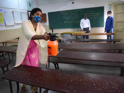 Reopen schools or disaster looms, experts tell Indian authorities