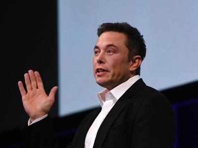 Elon Musk on how car companies make money, Anand Mahindra replies back