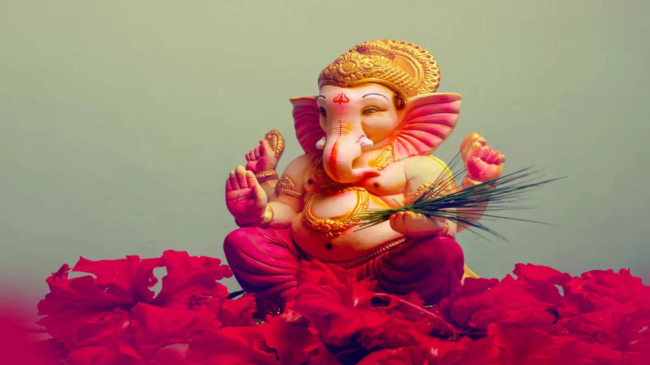 Ganesh Chaturthi 2023: What not to do after 'Ganpati Sthapana' at home -  Times of India