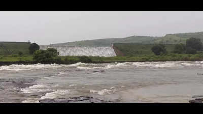 Rain wreaks havoc in Maharashtra; 12 dead in Marathwada, 1 in Nandurbar
