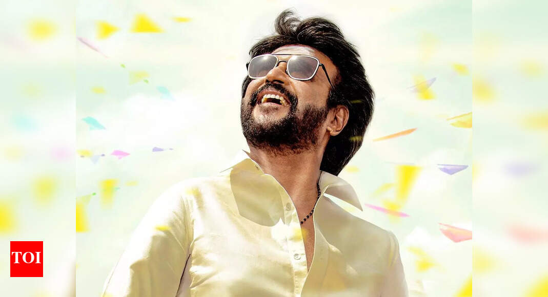 Annaatthe First Look Rajinikanth Stylish Avatar Will Leave You Awestruck Tamil Movie News Times Of India