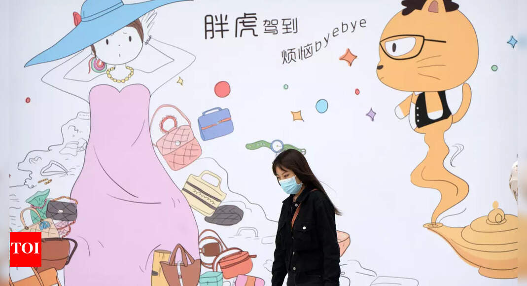 Chinese city with coronavirus outbreak stops buses, trains