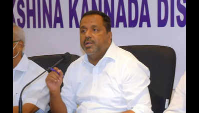 MLA blames govt of distributing substandard kits in Karnataka
