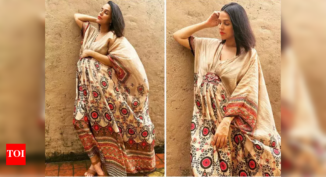 Maternity Kaftans: Ace maternity 