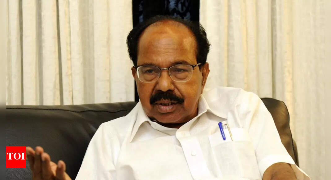 Nation has lost a great leader: Moily on Fernandes’ demise