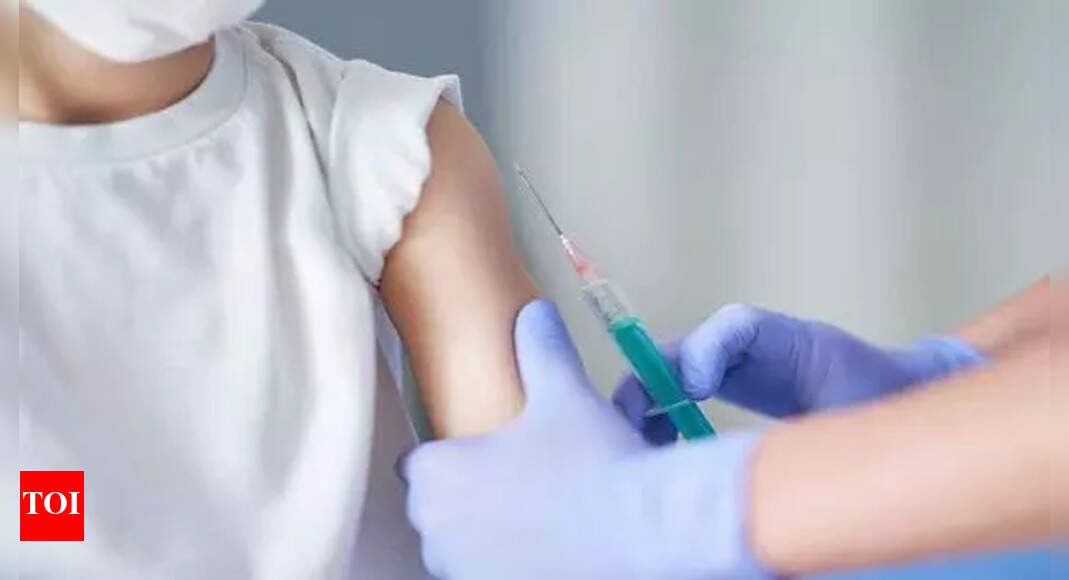 UK health chiefs recommend Covid jabs for 12-15 year olds