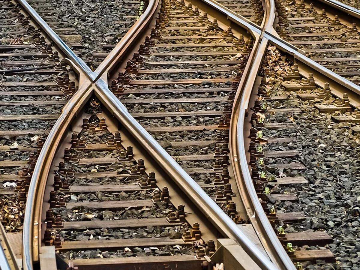 Gujarat: Rain damages 200-metre railway track in Hapa-Rajkot section |  Ahmedabad News - Times of India