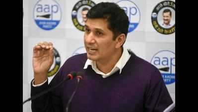 Corpns wasting funds received from Delhi, landfill work slow, claims AAP