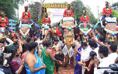 Gajapayana sets the ball rolling for Mysuru’s Dasara festivities ...