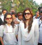 Raveena at peace 26/11 rally