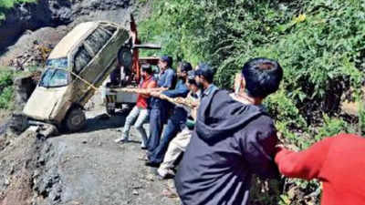 Portion of Shimla-Ghagas highway collapses in landslide