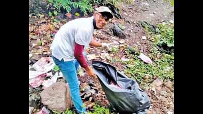 Vadodara youngsters aim to free Jambughoda forests of plastic waste