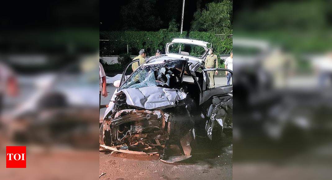 Three, including minor killed in road accident | Surat News - Times of ...