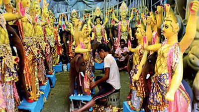 Kolkata: Idol sales dip as pandemic hits small industries in Kumartuli