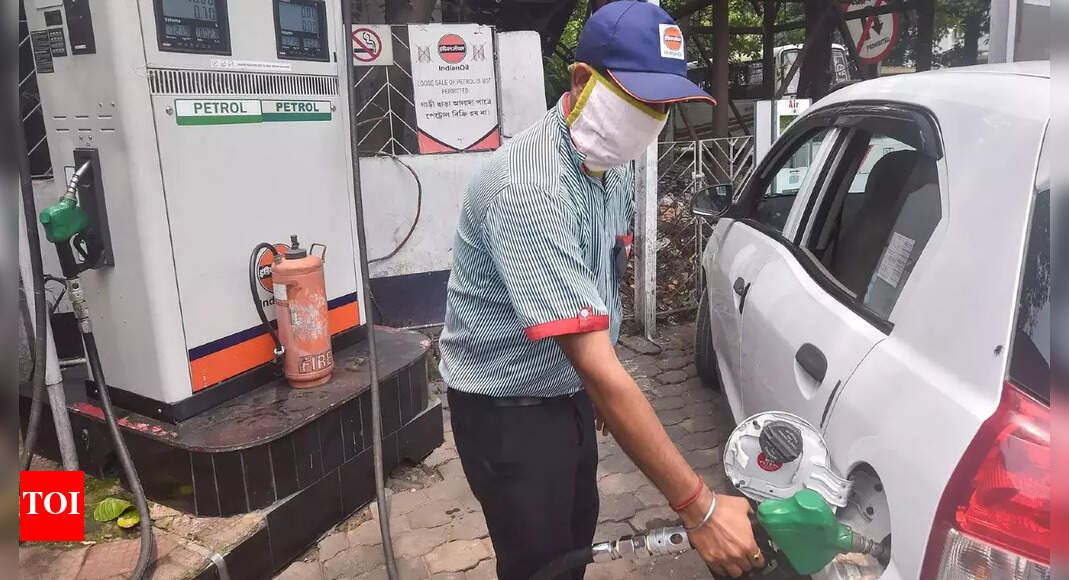 Petrol at Rs 56/litre: How GST can cut down fuel prices