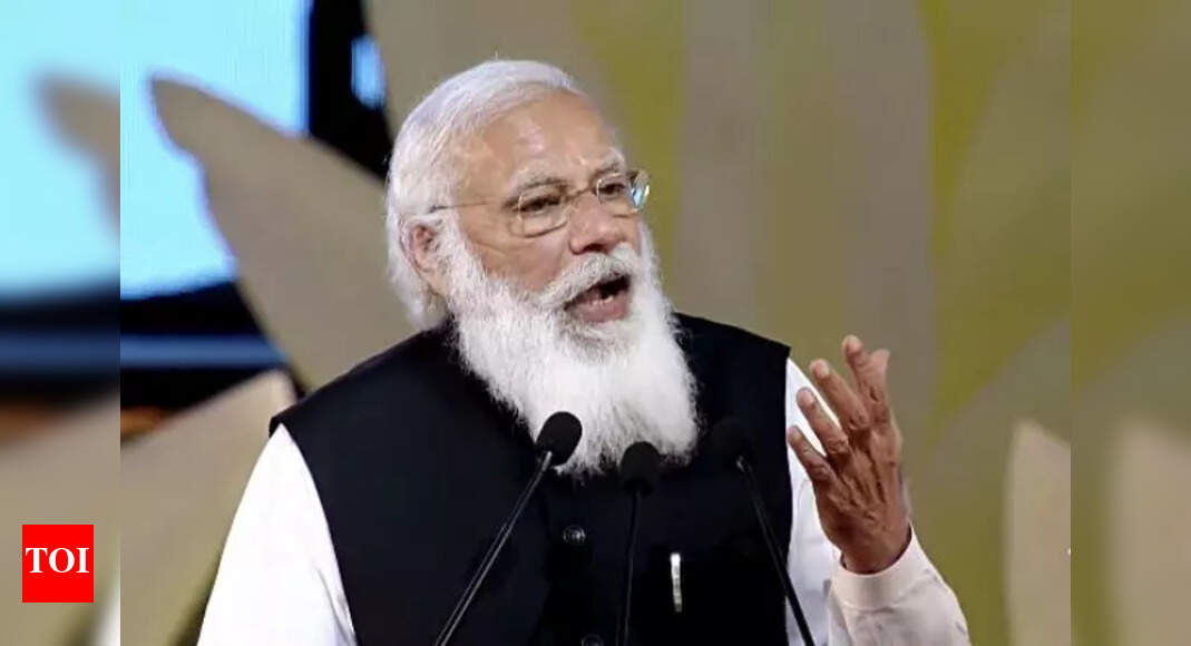 Use domain knowledge to frame, execute policies: PM