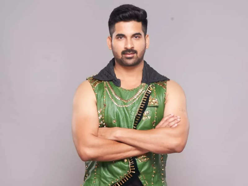 Bigg Boss Marathi season 3 contestant Akshay Waghmare: From his family legacy to 'Hottest Man Of Marathi TV' title, everything you need to know about the model-turned-actor