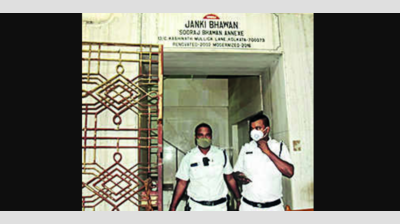 Kolkata: Masked robbers strike at Jorasanko office