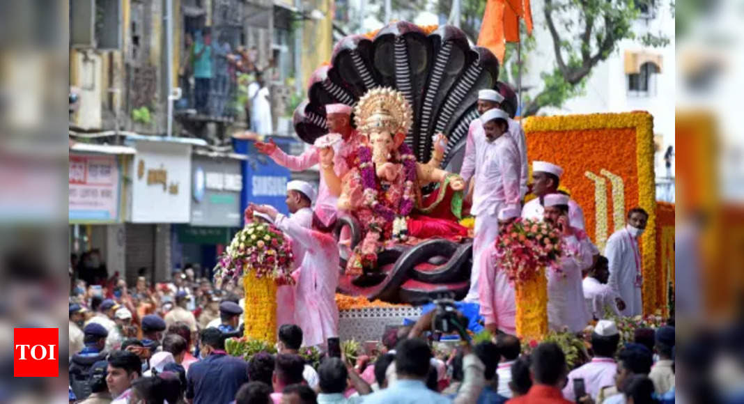 Ganesh Visarjan in Mumbai Devotees bid adieu to Lord Ganesh, over