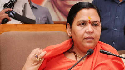 Bureaucrats there to pick up our slippers, says Uma Bharti; later expresses regret