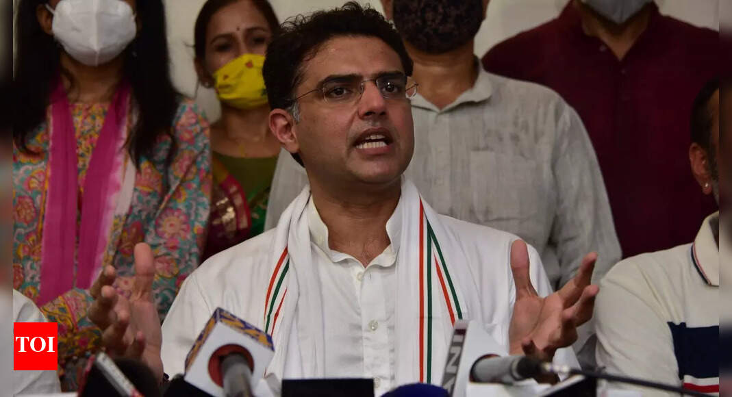 Captain Amarinder Singh&rsquo;s exit in Punjab gives hope to Pilot camp