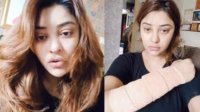 Payal Ghosh claims she escaped acid attack, says 'got away with minor injuries but in trauma'