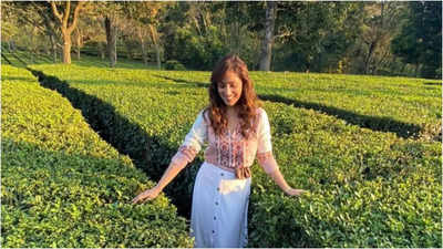 Yami Gautam expresses her love for Chai as she visits a tea garden