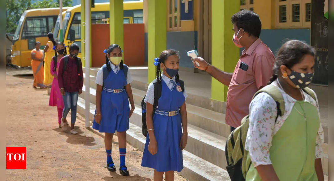 Covid live: Daily cases drop in Kerala, Mizoram sees spurt