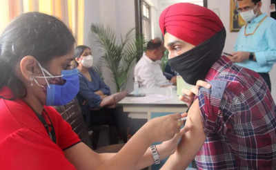 Covid: Mumbai hospital eyes booster shot for health staff