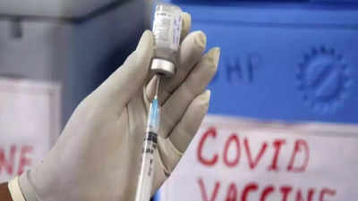 Delhi: A third of adults fully vaxxed, 76% have got at least one dose