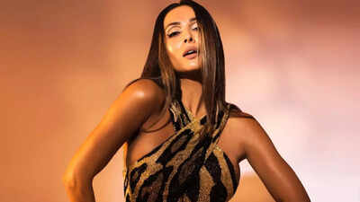 Malaika Arora reveals her ideal man must be 'outrageously flirtatious' and a really good kisser