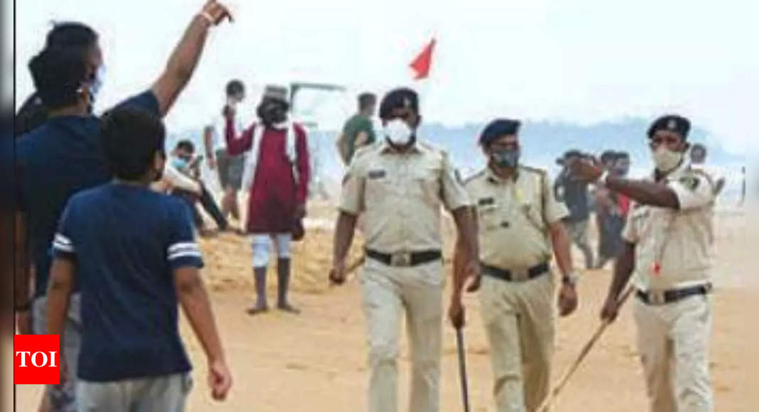 Goa: Tourist cops to prowl beaches from Monday