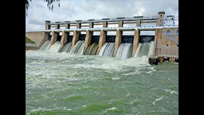 Krishnagiri dam nearing full capacity; flood alert issued for five districts